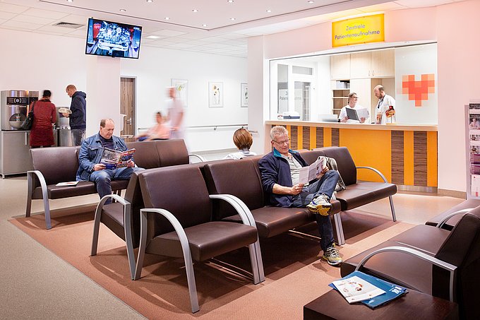 Dies ist der Wartebereich der zentralen Patientenanmeldung im HGZ.