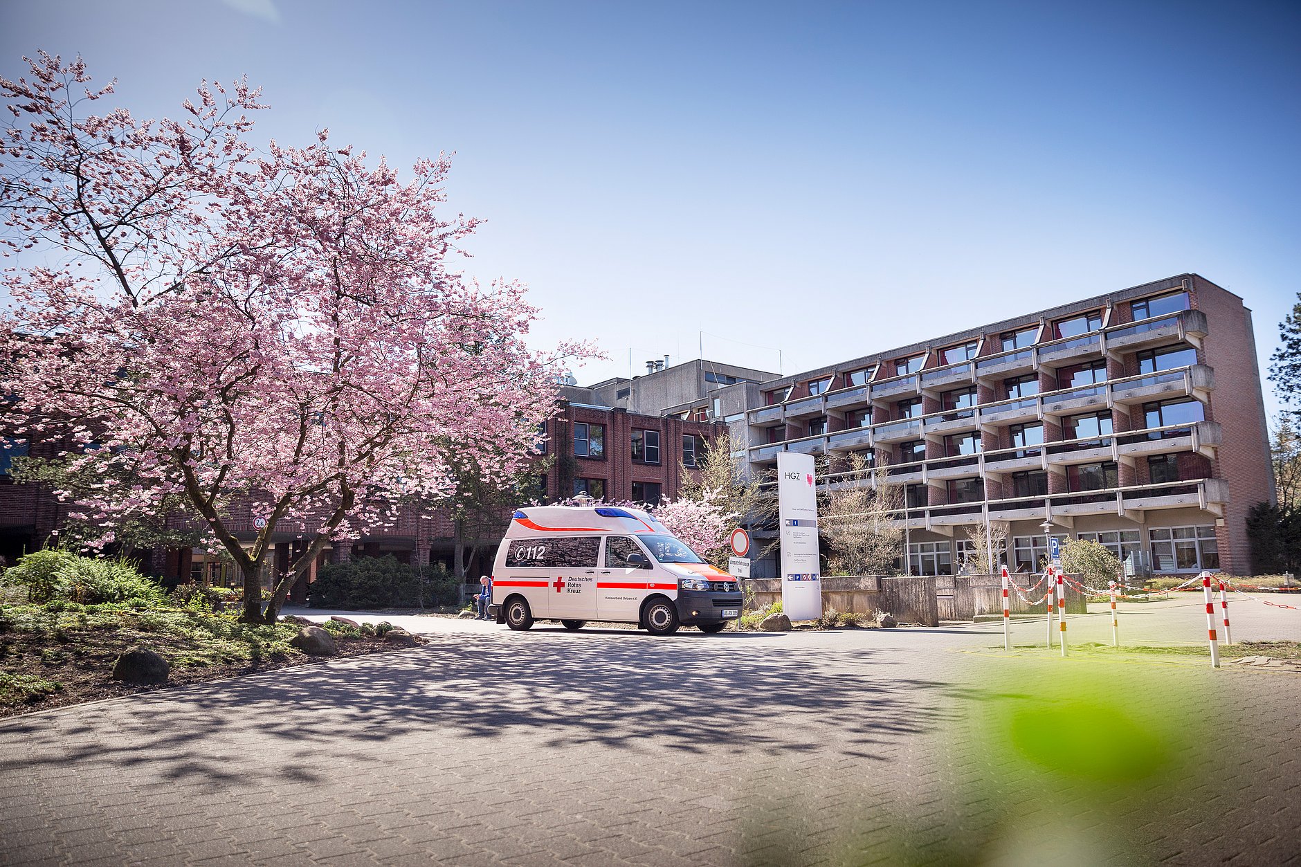 Dies ist die Einfahrt zum Herz- und Gefäßzentrum Bad Bevensen.