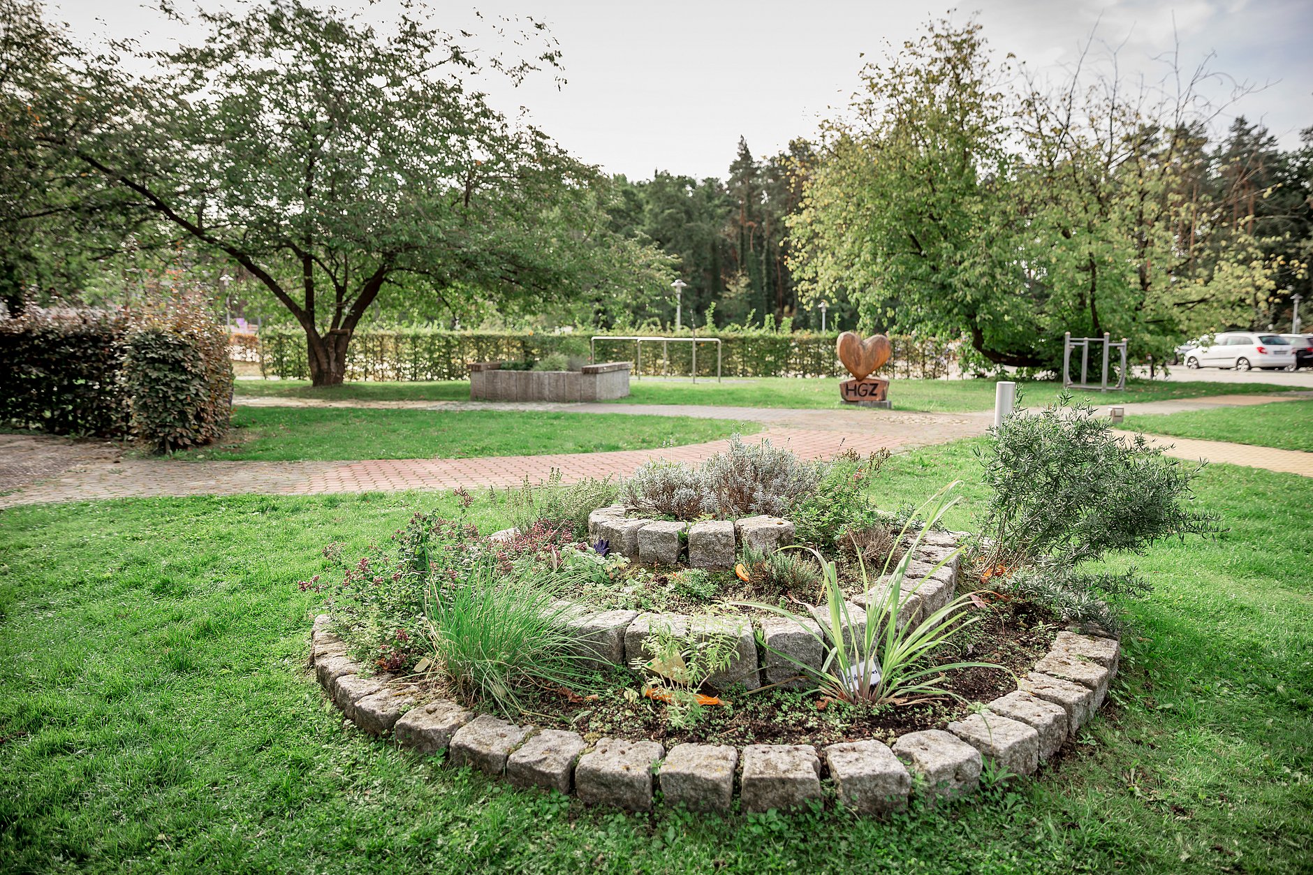 HGZ | Herzgarten Kräuterschnecke Dies ist die Kräuterschnecke im Herzgarten des HGZ.