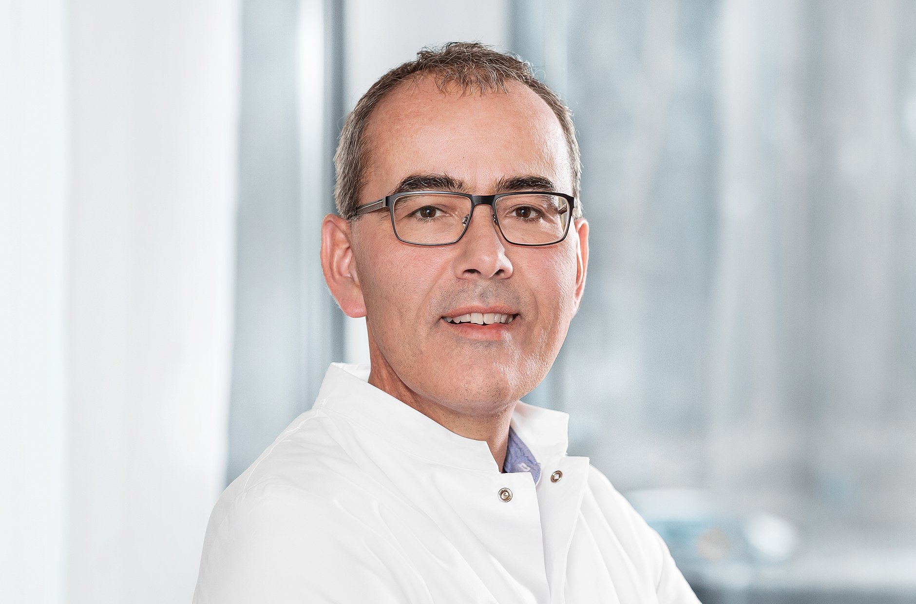 HGZ | Klinik für Kardiologische Rehabilitation Dr. med. Christian Baumbach Dies ist Dr. med. Christian Baumbach.