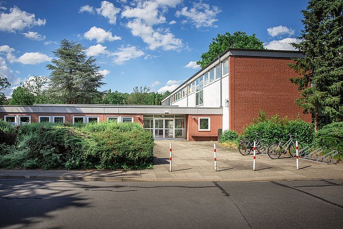 Dies ist das Gebäude der Pflege- und Physiotherapieschule des HGZ Bad Bevensen.